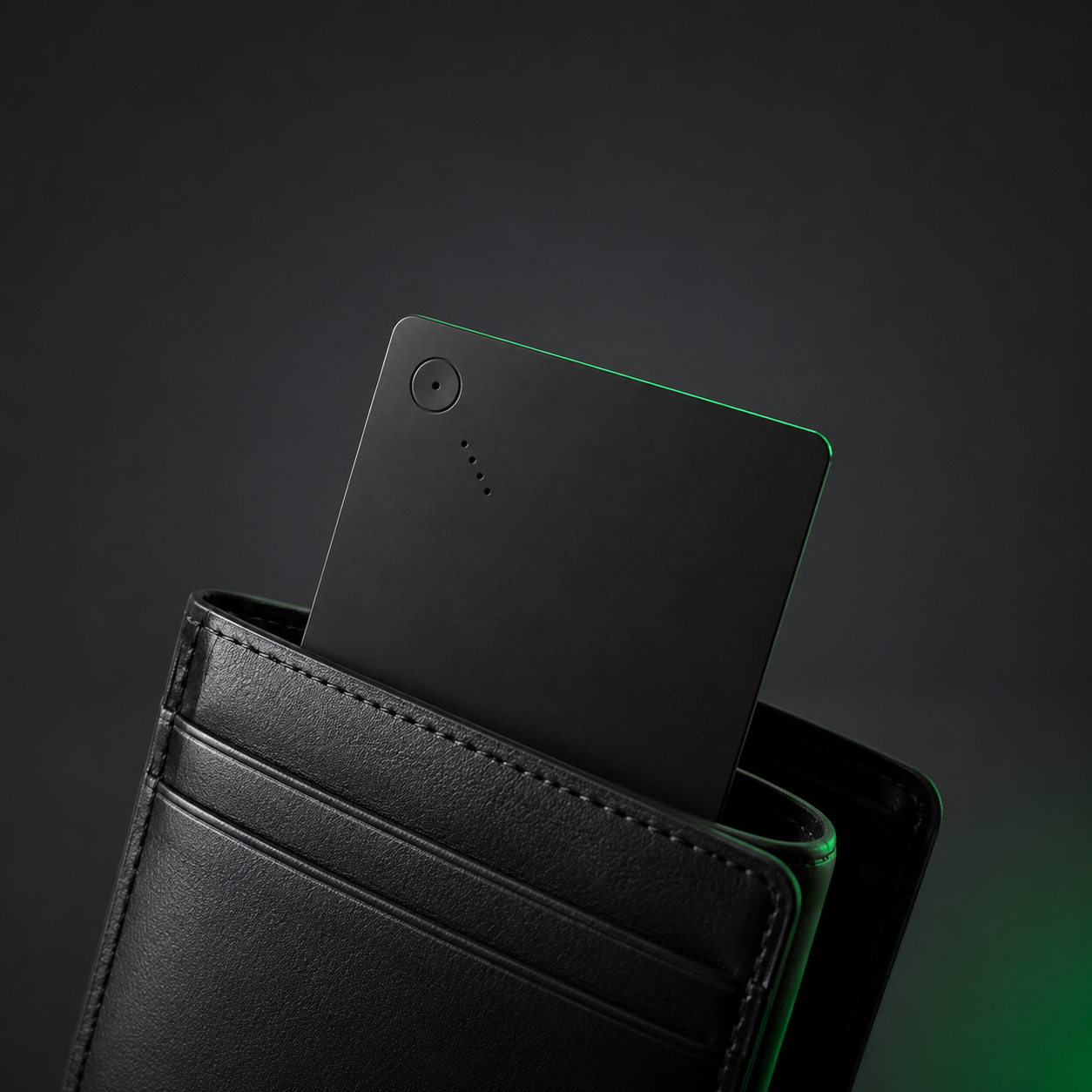 Wallet Card Tracker — 4G + Long Battery