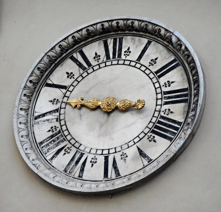 Wall Clock Camera — 1080p
